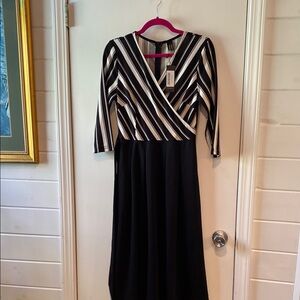 H&M Black and White A-Line Dress with V-Neck